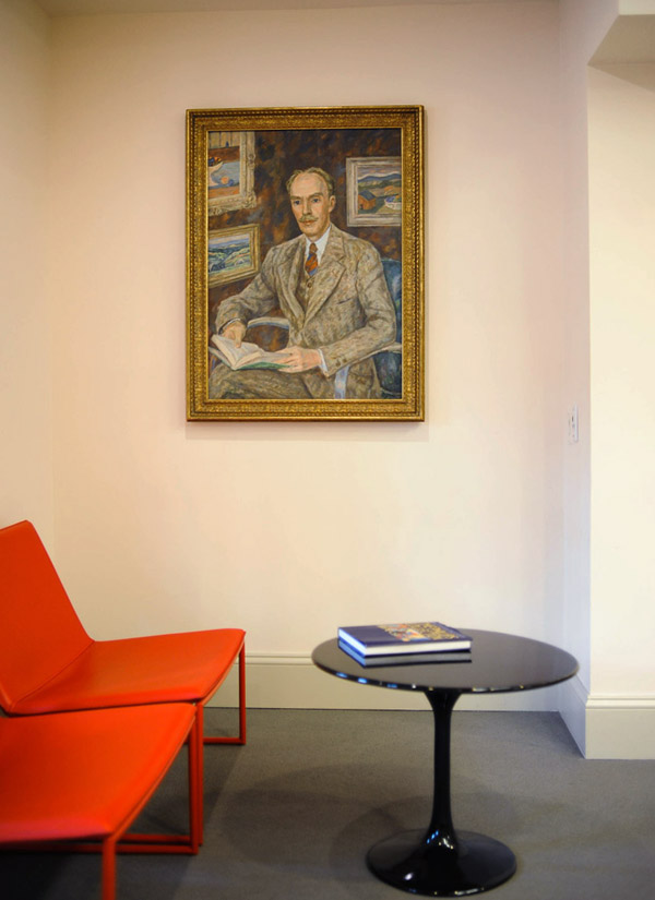 Marjorie Phillips's painting, Portrait of Duncan, undated, on view in Office Visitor Reception. Photo: Joshua Navarro