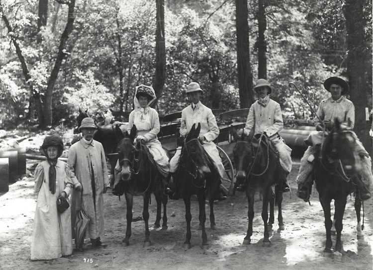 Phillips family on horseback