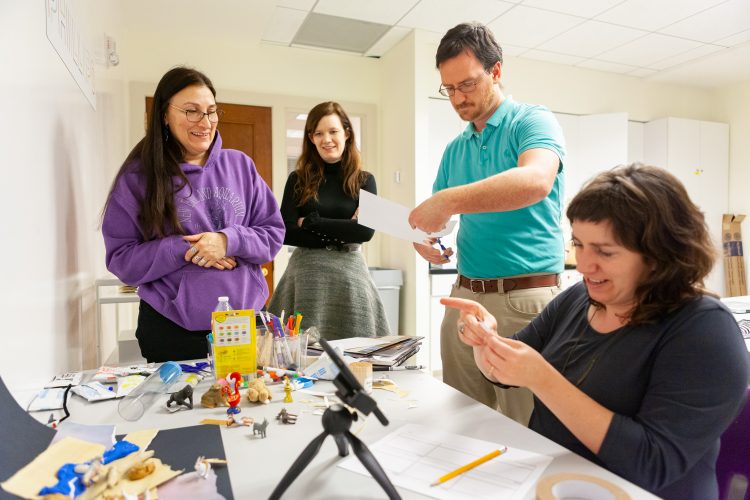 Teacher participants learn how to use stop-motion animation to link the visual arts with core curriculum subjects. Photos: Travis Houze